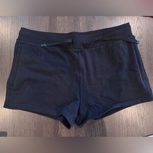 NWOT Women’s XL Black Casual Shorts